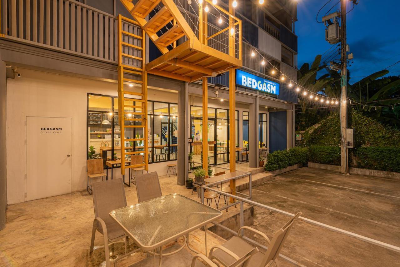 Bedgasm Hotel X Cafe Nimman Chiang Mai Bagian luar foto