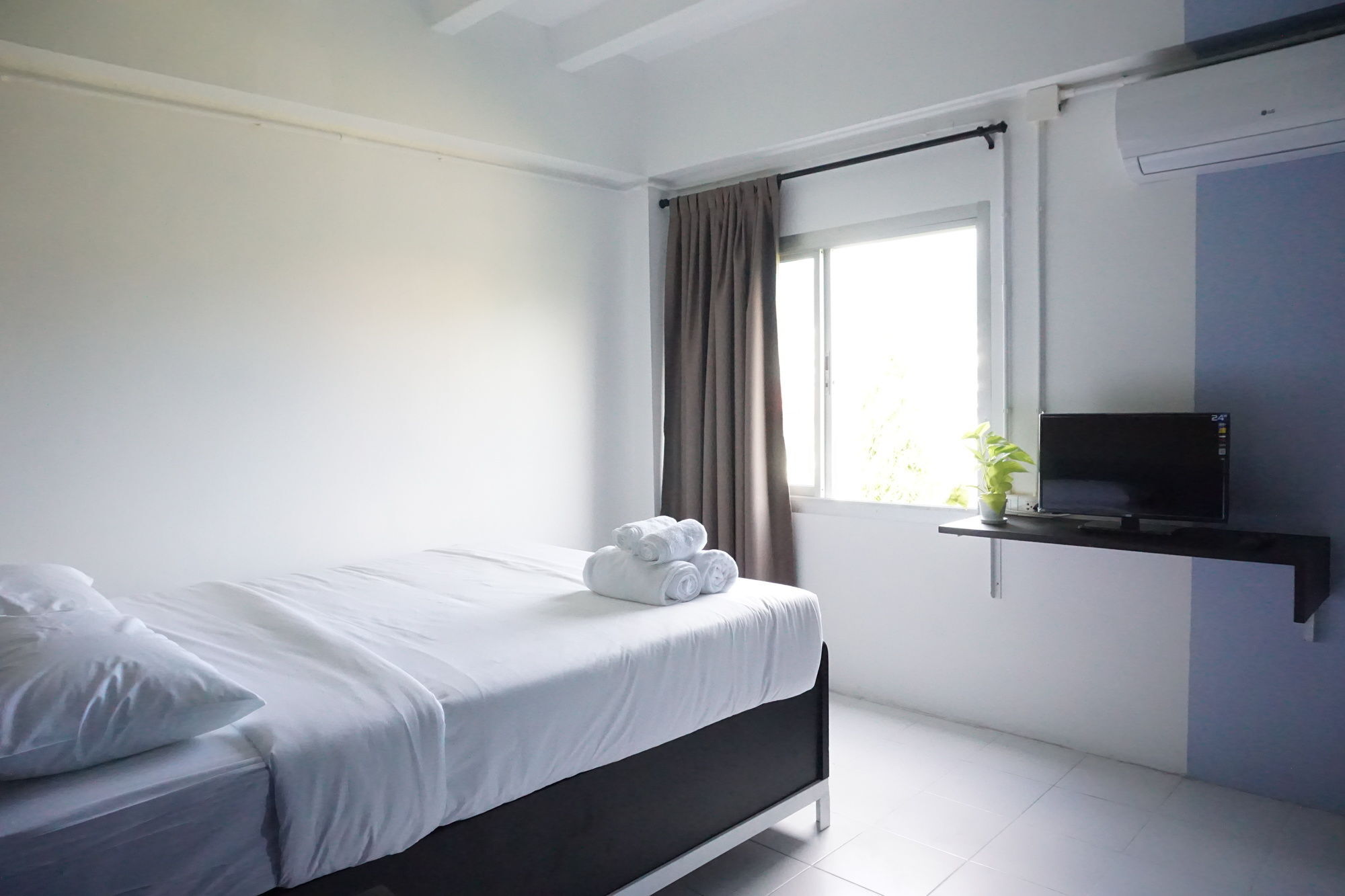 Bedgasm Hotel X Cafe Nimman Chiang Mai Bagian luar foto